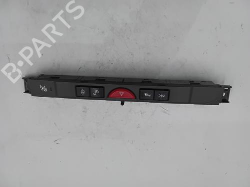 Used Warning switch LAND ROVER DISCOVERY III (L319) 2.7 TD 4x4 (190 hp) 28621474