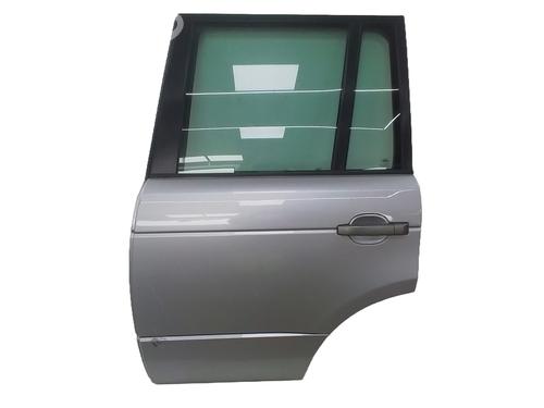 Used Left rear door LAND ROVER RANGE ROVER III (L322) 4.4 4x4 (286 hp) 31090575