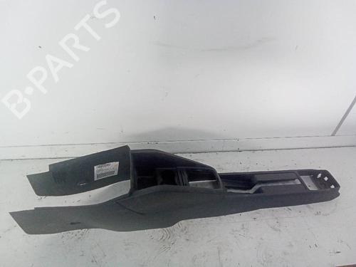 Mittelkonsole SKODA FABIA III (NJ3) 1.4 TDI (90 hp) 18594899