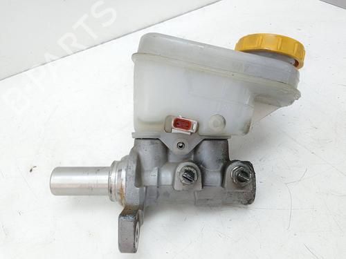 Used Brake master cylinder Brake master cylinder SUBARU FORESTER (SJ_) 2.0 D AWD (SJD) (147 hp) 18583126 18583126