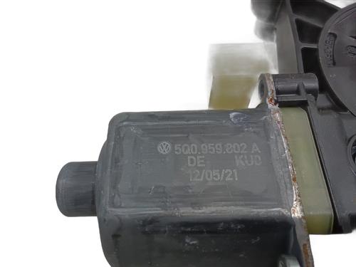 Left front window motor VW GOLF VIII (CD1, DA1) 2.0 TDI | BP36261797E21  - Image 5