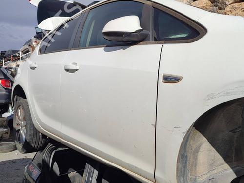 Used Right front door OPEL ASTRA J (P10) 1.6 (68) (115 hp) 28147949