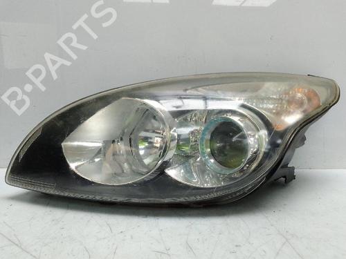 Used Left headlight HYUNDAI i30 (FD) [2007-2012]  24736604