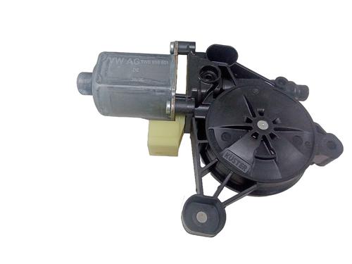 Used Left front window motor Left front window motor AUDI A4 B9 Avant (8W5, 8WD) 2.0 TDI (190 hp) 18597282 18597282