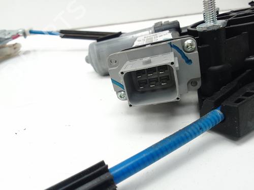 Left rear window motor FIAT 500L (351_, 352_) 1.3 D Multijet (199.LYM11, 199.LYM1A) | BP28149016E23 