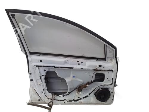 Left front door NISSAN PULSAR Hatchback (C13) 1.2 DIG-T | BP29880262C2