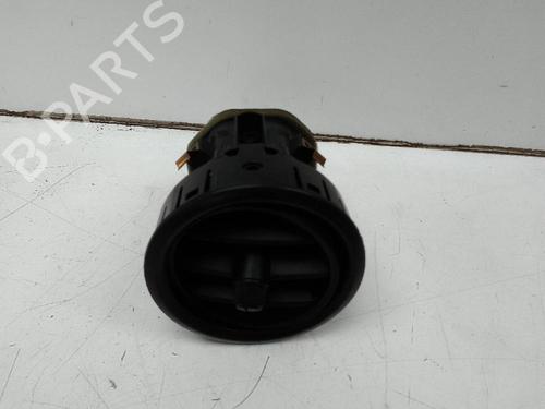 Used Air vent MERCEDES-BENZ VITO Tourer (W447) 114 CDI (447.701, 447.703, 447.705) (136 hp) 18947588