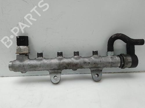 Used Injection rail SEAT IBIZA IV (6J5, 6P1) [2008-2017]  23948174