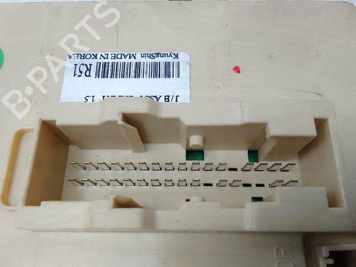 Fuse box KIA CARENS IV  | BP18586407E1 