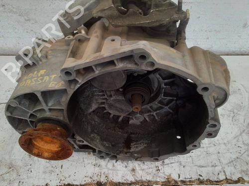 Getriebe für VW PASSAT B7 Variant (365) 2.0 TDI (140 hp) 28145433