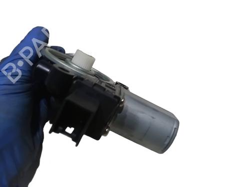 Right rear window motor MAZDA 3 (BM, BN) 2.0 | BP34422287E22 - Image 3