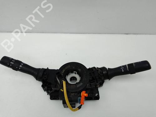 Used Headlight switch TOYOTA AVENSIS Estate (_T27_) 2.2 D-4D (ADT271_, ADT271R) (150 hp) 26157395