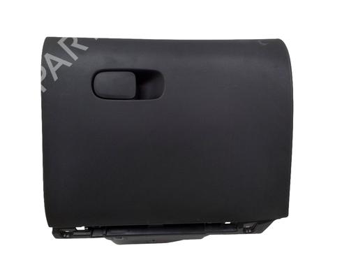 Used Glove box Glove box CITROËN C3 III (SX) 1.2 THP 110 (SXHNPS, SXHNZT, SXHNZ6) (110 hp) 19137961 19137961