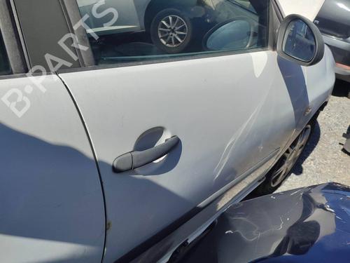Used Right front door SEAT IBIZA III (6L1) 1.4 16V (100 hp) 28148462