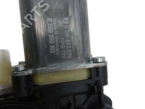 Right front window motor SEAT LEON (KL1, KLG) 2.0 TDI | BP28150392E20  - Image 5