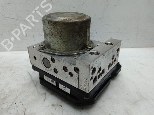 Used ABS pump NISSAN JUKE (F15) [2010-2019]  26050911