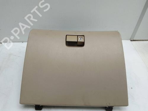 Used Glove box Glove box 18580888 18580888
