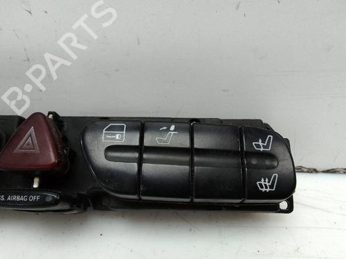 Used Switch MERCEDES-BENZ CLK (C209) [2002-2010]  24928474