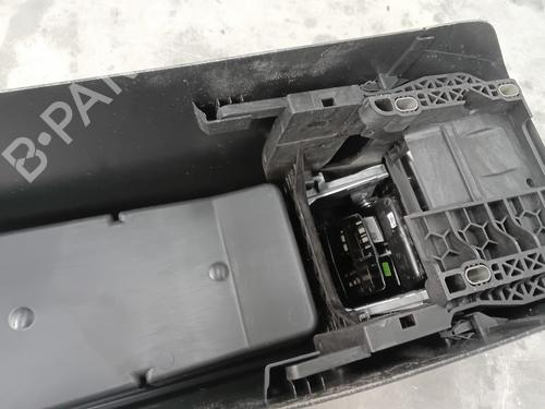 Middle console SKODA KAROQ (NU7, ND7) 2.0 TDI | BP34618031I22 - Image 9