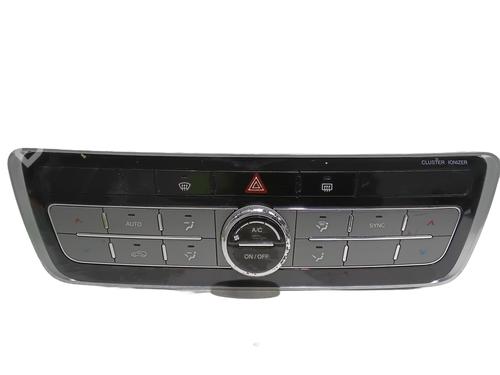 Used Climate control Climate control SSANGYONG REXTON (Y400, Y450) 2.2 Xdi (POE) (181 hp) 34123207 34123207