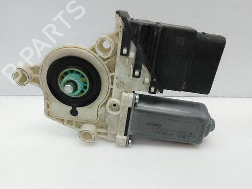 Vindusheismotor høyre bak VW PASSAT B6 (3C2) [2005-2010]  22188694