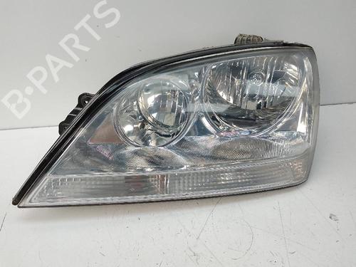 Used Left headlight KIA SORENTO I (JC) 2.5 CRDi 4WD (140 hp) 26161166