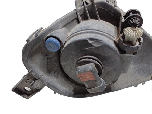 Left front fog light BMW 3 Touring (E91) 320 d | BP33871047C30 - Image 5