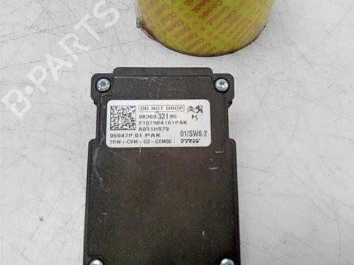 Used Electronic module OPEL CROSSLAND X / CROSSLAND (P17, P2QO) 1.2 (75) (131 hp) 26052254