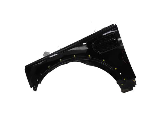 Used Left front fenders LAND ROVER DISCOVERY IV (L319) 3.0 TD 4x4 (211 hp) 31612091