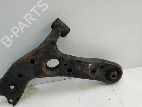 Right front suspension arm TOYOTA AURIS Estate (_E18_) 1.6 (ZRE185_) | BP29420682M13 