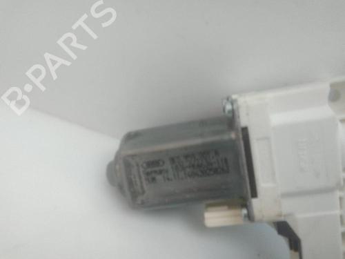 Used Left front window motor AUDI A4 B8 Avant (8K5) [2007-2017]  21566248