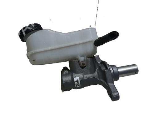 Brake master cylinder DACIA DUSTER (HM_) 1.5 dCi 115 (HMAD) | BP33816844M77 - Image 2