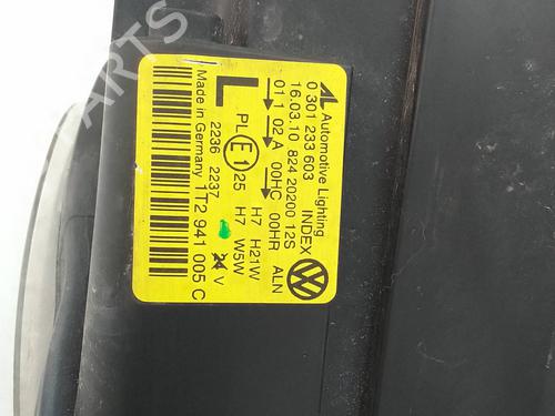 Left headlight VW TOURAN (1T1, 1T2) 2.0 TDI | BP26053843C28 