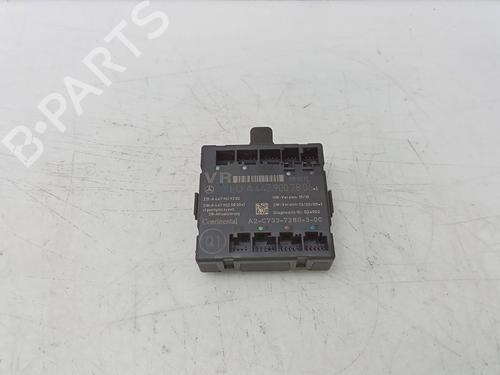 Used Comfort control module Comfort control module MERCEDES-BENZ VITO Tourer (W447) 114 CDI (447.701, 447.703, 447.705) (136 hp) 18947549 18947549