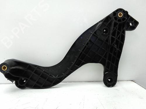 Left headlight support AUDI A3 Sportback (8VA, 8VF) RS3 quattro | BP18584861C157 