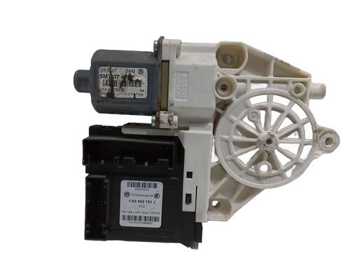 Left front window motor VW GOLF V Variant (1K5) 1.9 TDI | BP37757677E21 - Image 2