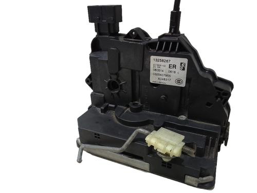 rear-right-lock-opel-corsa-d-s07-2006-2007-2008-2009-2010-2011-2012-2013-2014-2015-35899312 main image