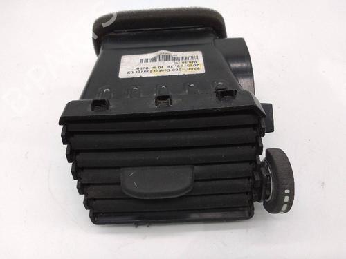 Used Air vent VOLVO V40 Hatchback (525) D2 (120 hp) 25302600