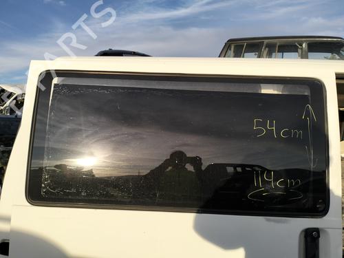 Used Rear right door window VW TRANSPORTER T4 Van (70A, 70H, 7DA, 7DH) 2.4 D (78 hp) 30123735