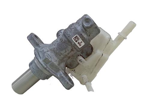Brake master cylinder FORD KUGA II (DM2) 1.6 EcoBoost | BP18580954M77 - Image 4