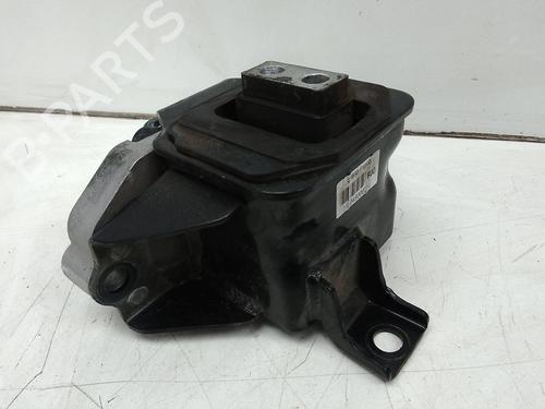Used Engine mount Engine mount KIA SPORTAGE IV (QL, QLE) 1.6 GDI (132 hp) 18737998 18737998