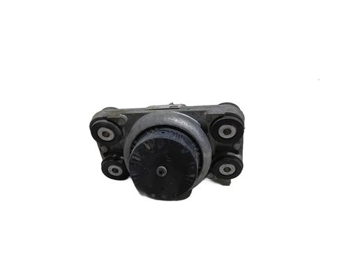 Used Engine mount Engine mount LAND ROVER RANGE ROVER SPORT II (L494) 3.0 SDV6 4x4 (292 hp) 34580982 34580982