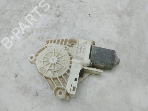 Right rear window motor AUDI Q5 (8RB) 2.0 TFSI quattro | BP19082546E22 