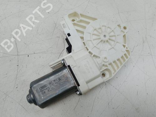 Used Right rear window motor Right rear window motor AUDI Q7 (4LB) 6.0 TDI quattro (500 hp) 18915212 18915212
