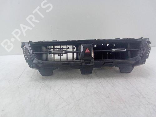 Air vent TOYOTA COROLLA Estate (_E21_) 1.8 Hybrid (ZWE211W) | BP18596830I21