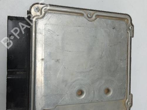 Used Engine control unit (ECU) AUDI A4 B7 Avant (8ED) 1.9 TDI (116 hp) 23653989