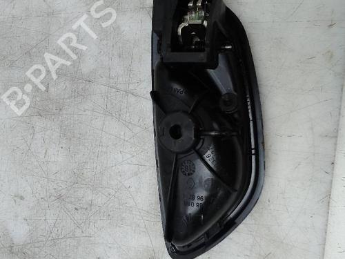 Venstre foran invendig håndtak RENAULT MEGANE IV Hatchback (B9A/M/N_) [2015-2025]  18737254