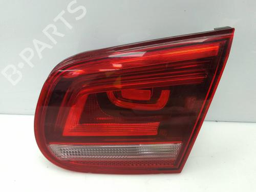 right-tailgate-light-vw-eos-1f7-1f8-2tz01069806-2006-2007-2008-2009-2010-2011-2012-2013-2014-2015-20642572 main image