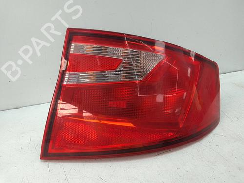 Used Right taillight Right taillight SEAT TOLEDO IV (KG3) 1.2 TSI (86 hp) 19681557 19681557