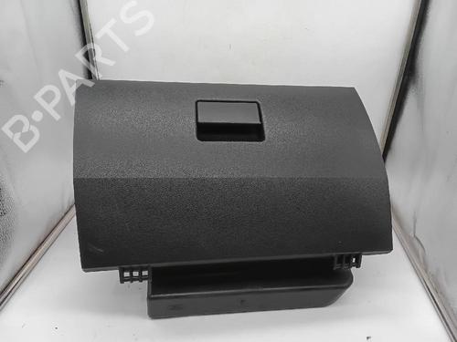 Used Glove box FORD FIESTA V (JH_, JD_) 1.4 TDCi (68 hp) 27555584